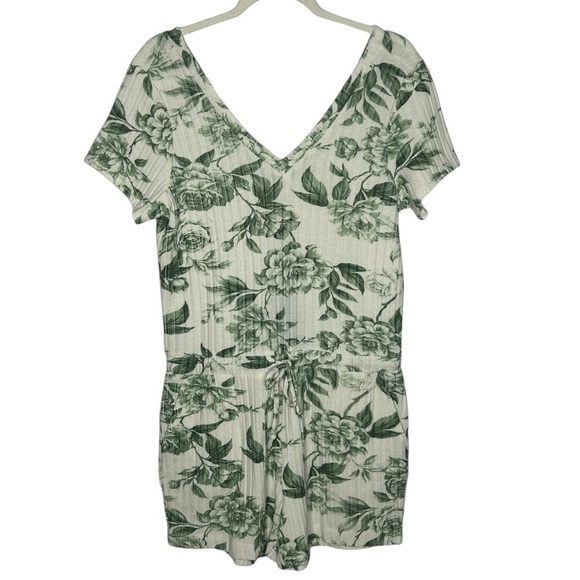 Chaser Ribbed Floral Knit Romper - Picture 2 of 11